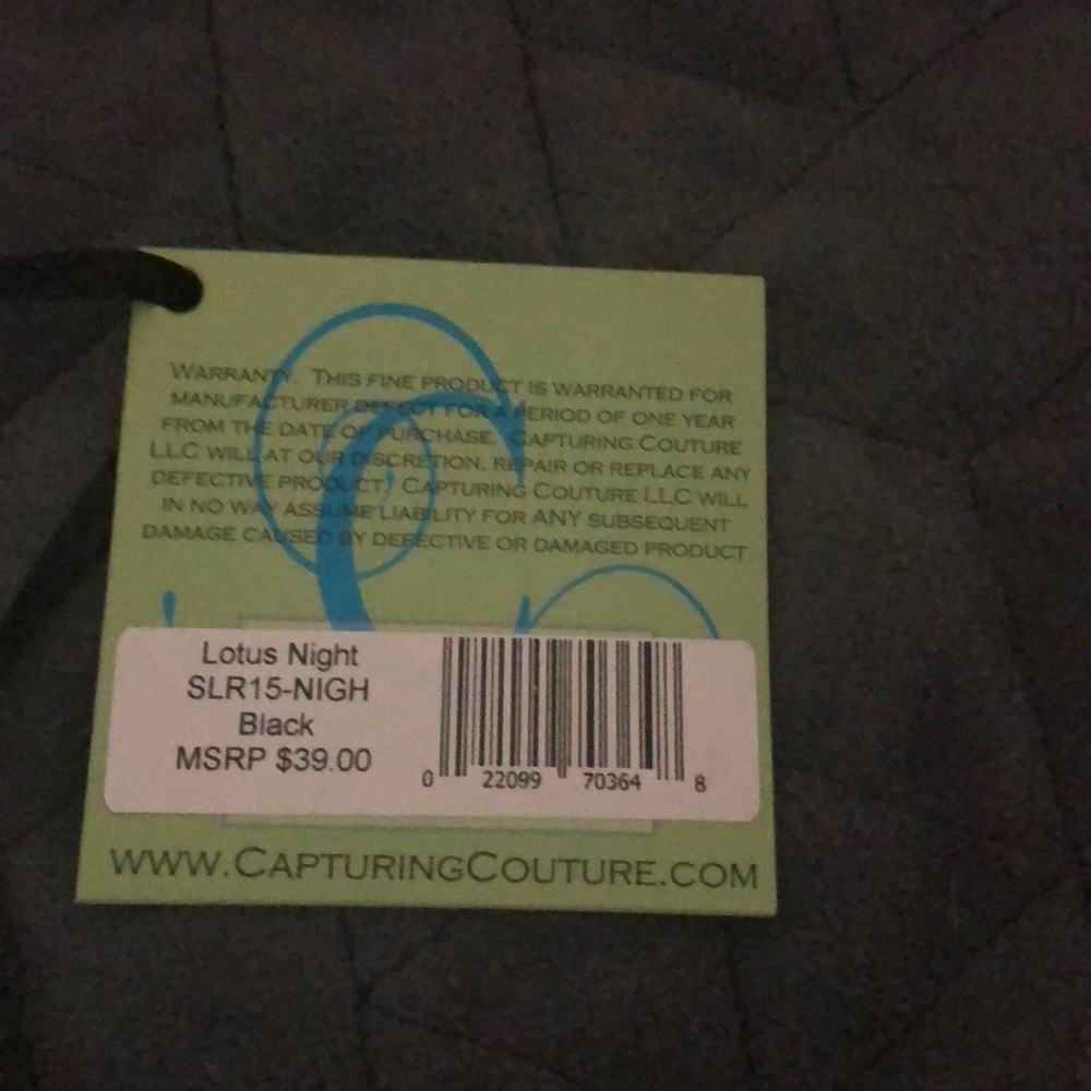Capturing Couture camera strap - Picture 4 of 4